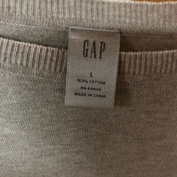 Gap sweatshirt - Picture 2 of 2